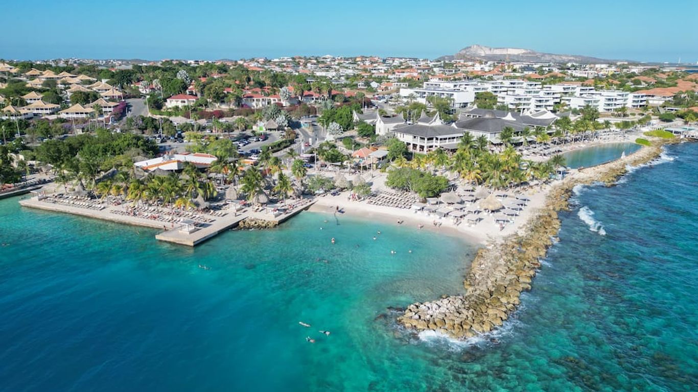 Morena Resort Curaçao eco-friendly boutique resort with private villas, natural surroundings, and intimate Caribbean setting.